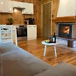 Stylowy Mazurski Nad Jeziorem Ros וילה *